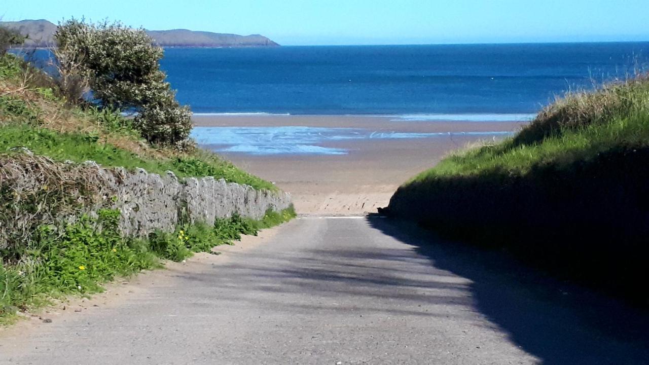 A Beach Holiday In Pembrokeshire Eksteriør billede