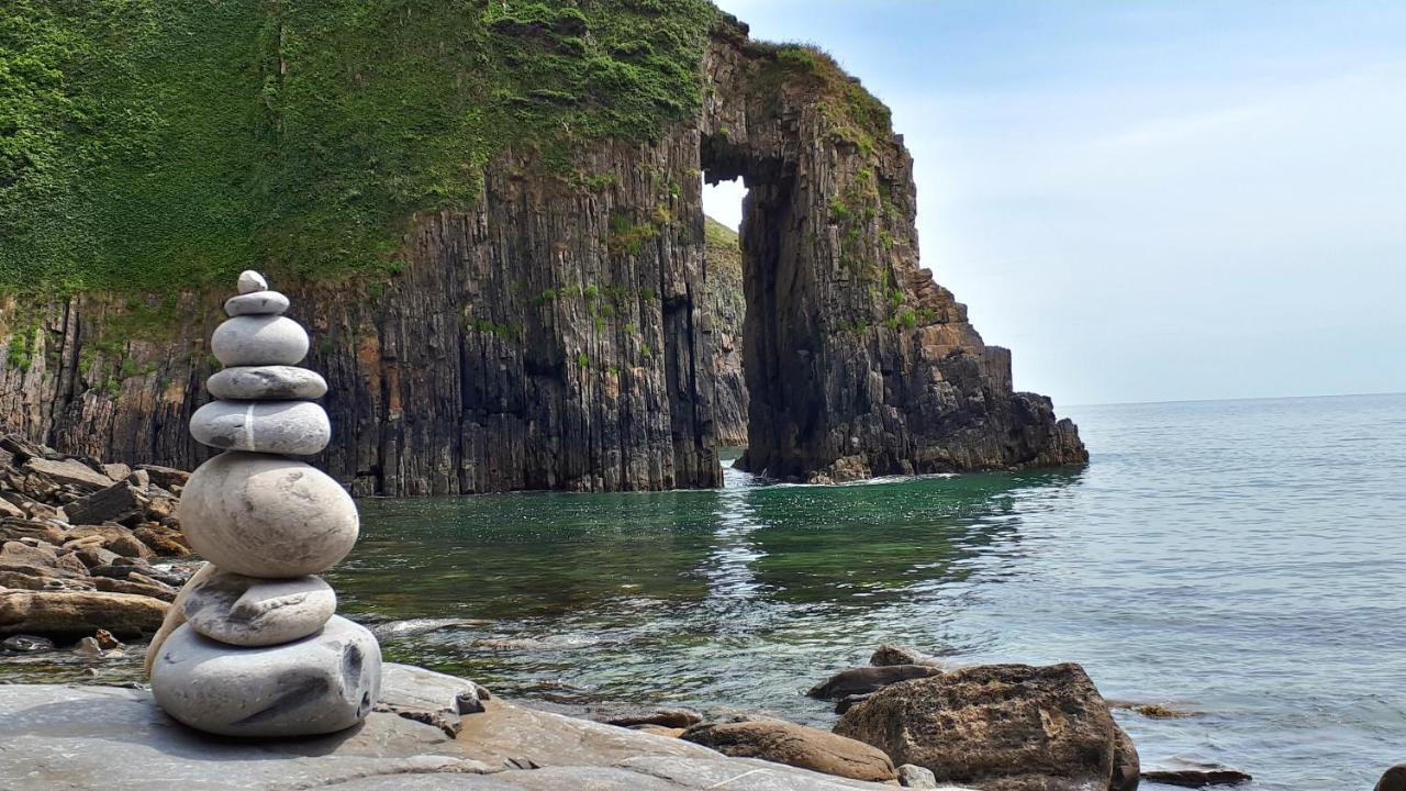 A Beach Holiday In Pembrokeshire Eksteriør billede